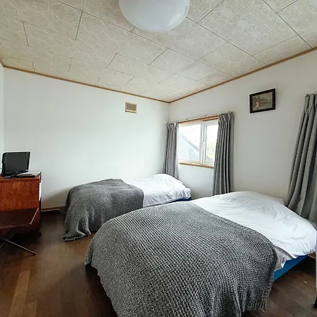 Guesthouse En Rusutsu Exterior photo